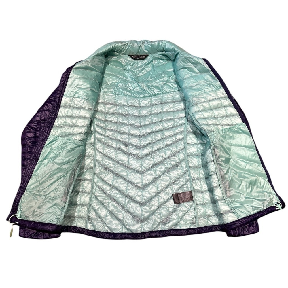The North Face Thermoball Jacket - Picture 4 of 10